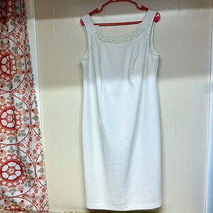 Maya Brooke Embellished with Beads Sleeveless Dress
